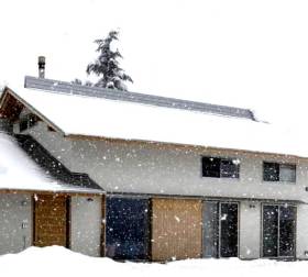雪の「飯山の家」